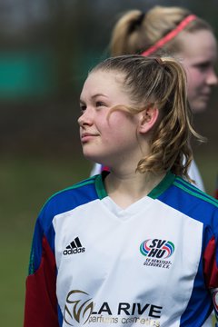 Bild 234 - wBJ SV Henstedt Ulzburg - TSV Sch�nberg : Ergebnis: 5:2